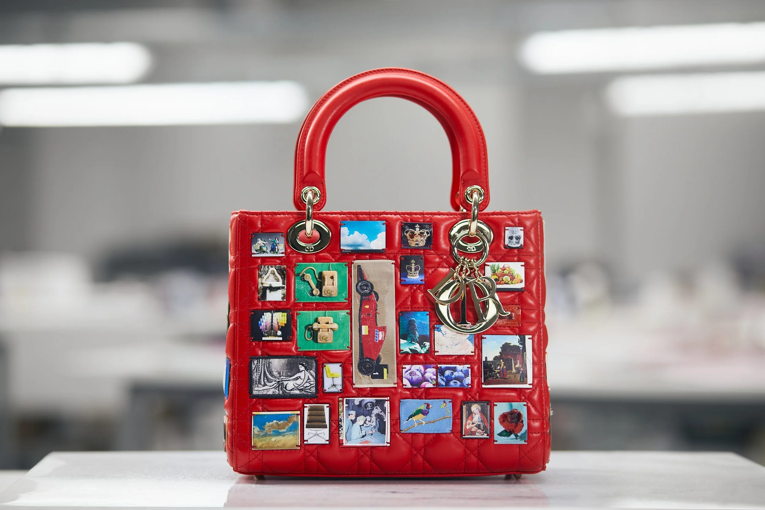エノ。Christian Dior Lady Dior Dior launches Dior Lady Art #7 — CoutureNotebook